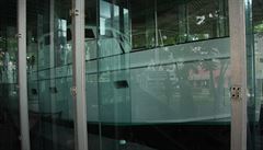 Castrova jachta Granma vystavená v muzeu Havan.