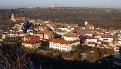 Moravský Krumlov je branou vinného kraje a prochází jím nkolik cyklostezek.