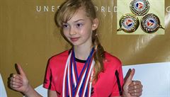 Lucie Mecová získala letos mistrovský titul ve smíené tyhe badmintonu do 13...