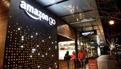 Amazon uvauje o oteven kamennch obchod v Nmecku. V USA plnuje nov etzec supermarket