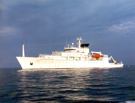 Průzkumná loď USNS Bowditch