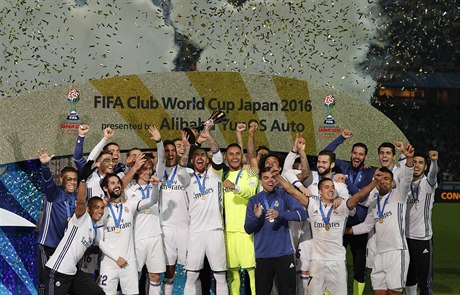 Real Madrid slaví výhru v Mistrovství svta klub.