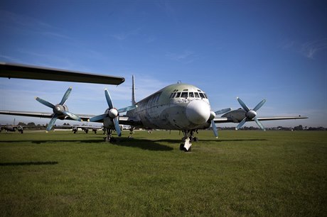 Ruské armádní letadlo muselo nouzov pistát na Sibii u pístavu Tiksi.
