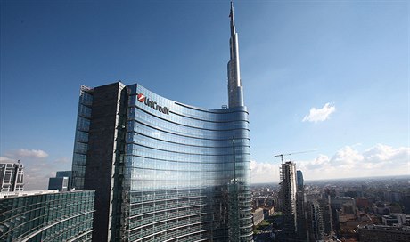 Sídlo UniCredit Bank v italském Miláně.