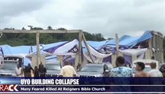 Kostel v Nigérii po zícení stechy.