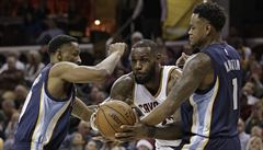 NBA: Cleveland ukonil vtznou srii basketbalist Memphisu