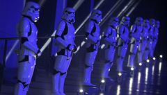 Vojáci galaktického impéria na evropské filmové premiée Star Wars: Rogue One.