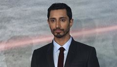 Riz Ahmed, pedstavitel Bodhiho Rooka, na evropské premiée filmu Star Wars:...