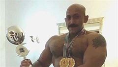 Martin Biháry a medaile pro mistra světa v kategorii do 90 kg, vítěze kategorie...