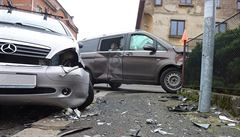 Nehoda se stala po pl desáté dopoledne na kiovatce ulic itná a Královská.