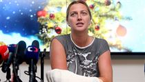 Petra Kvitová při setkání s novináři po propuštění z nemocnice poté, co ji byli...