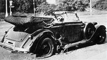 Heydrichův Mercedes-Benz W142 zničený výbuchem