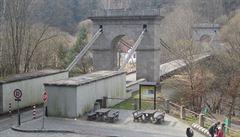 Řetězový most u Stádlce. Z publikace Most přes dvě řeky. | na serveru Lidovky.cz | aktuální zprávy
