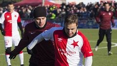 Momentka ze Silvestrovského derby internacionál 2016 mezi Slavií a Spartou.