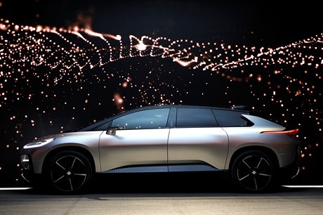 Americká automobilka Faraday Future pedstavila na veletrhu CES v Las Vegas...