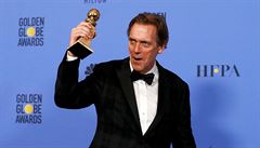 Herec a muzikant Hugh Laurie s cenou za mu�ský herecký výkon ve vedlej�í roli