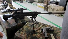 Úto�ná pu�ka Heckler & Koch HK417 (7.62x51mm)