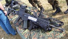 Úto�ná pu�ka typu Heckler & Koch G36 rá�e 5.56x45mm.