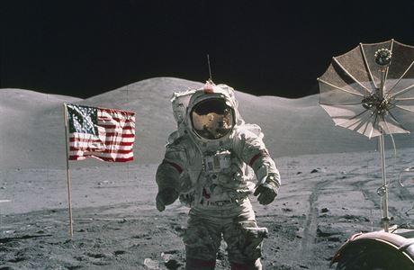 Ve vku 82 let zemel americk astronaut Eugene Cernan.