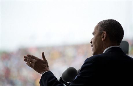 Prezident Obama pronesl vodn e ke kadetm Vojensk akademie Spojench stt...