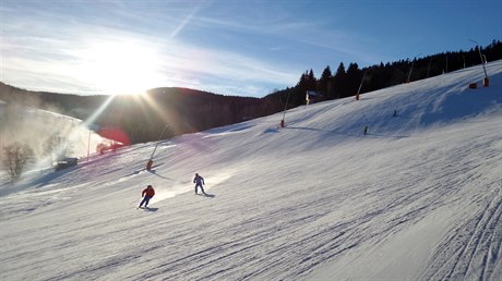 Poasí bylo na Harrachov koncem prosince perfektní.