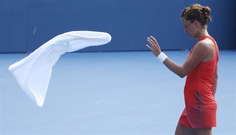 Barbora Strýcová prohrála v semifinále turnaje v Sydney s Polkou Radwaskou.