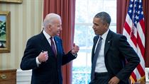 Prezident Barack Obama a viceprezident Joe Biden hovo v Ovln pracovn ped ...