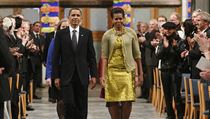 Americk prezident Barack Obama pevzal v norskm Oslu Nobelovu cenu za mr.