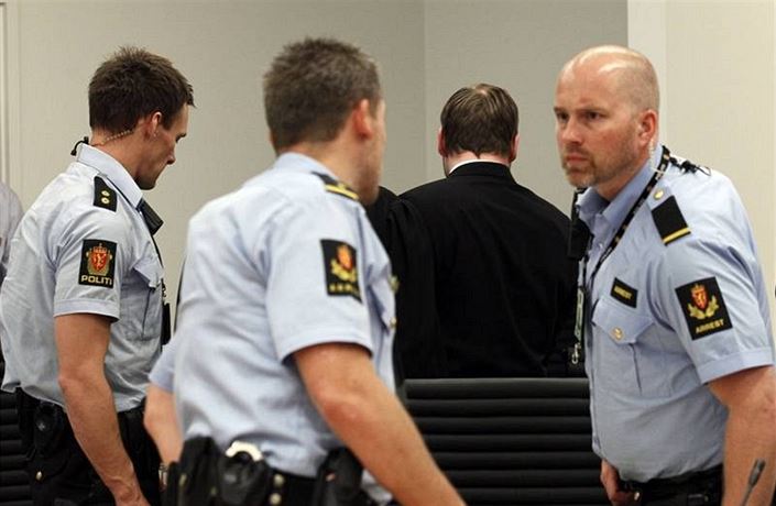La Breivik gå, ellers angriper vi igjen, skriver «Templaren» til politikerne World