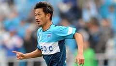 Král Kazu pokračuje. Miura bude hrát v japonské lize v 54 letech i v další sezoně