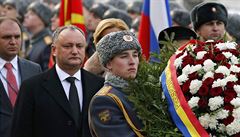 Moldavský prezident se zúastnil pokládání vnc u hrobu neznámého vojína v...