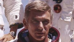 Ve vku 82 let zemel americký astronaut Eugene Cernan.
