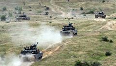 Americké tanky v Polsku jsou hrozba, tvrdí Moskva. Trumpa však vyhlíží s nadějí
