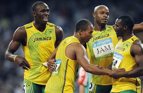 Zleva: Usain Bolt, Michael Frater, Asafa Powell a Nesta Carter.