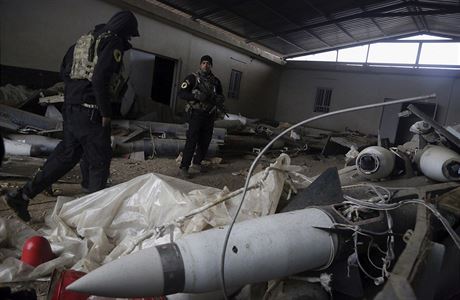V Mosulu nali bojov chemiklie a rusk rakety, patily asi IS.