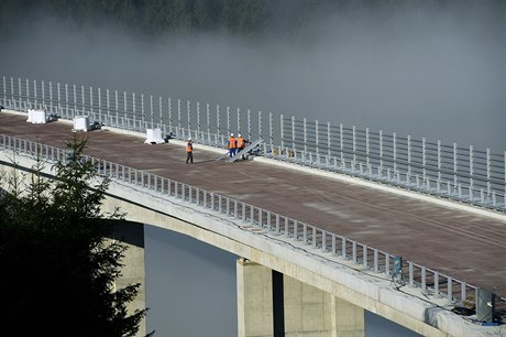 Souástí slovenské dálnice D3 má být nejvyí most ve stední Evrop.