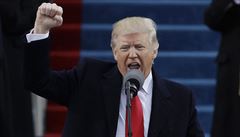 Trump vydal příkaz ke stavbě zdi na hranici s Mexikem. Platit budou USA
