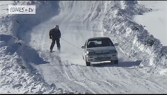 Divok jzda na snhu? To je autoskiering