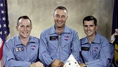 Prvn tragdie NASA. Posdka Apolla 1 ped 50 lety uhoela v kabin pi testu