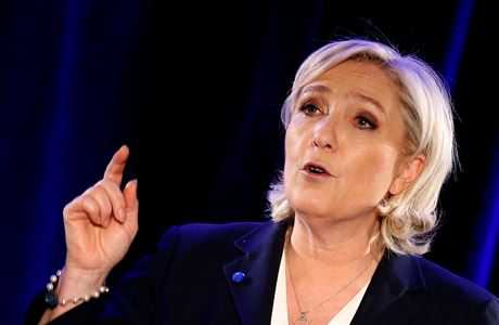 Marine Le Penov, europoslankyn a pedsedkyn strany National Front (FN)