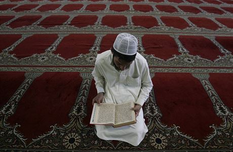Muslim se modlí v meit (ilustraní foto)