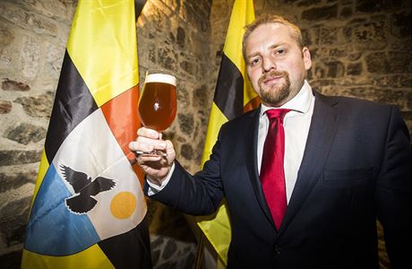 Vt Jedlika prezentuje druh pivo Liberlandu.