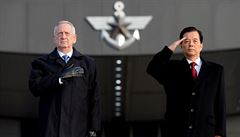 Americký ministr obrany Mattis a jeho jihokorejský protjek Han Min-Koo.