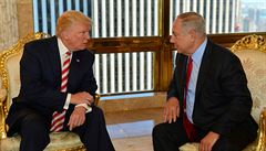 Izraelský premiér Benjamin Netanjahu v New Yorku bhem rozhovoru s Donaldem...