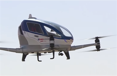 V Dubaji má zaít létat dron urený pro pepravu osob