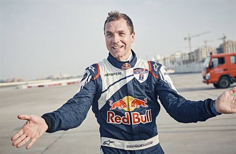 Martin onka slav historick triumf v zvod Red Bull Air Race.