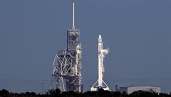 Američané poprvé využijí již použitou raketu. SpaceX tak vypustí družici