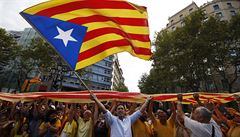 Španělsko v boji proti Katalánsku. Ústavní soud anuloval rezoluci o referendu