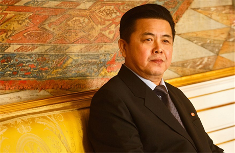 Kim Pchjong-il, severokorejský velvyslanec v esku.