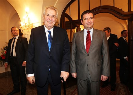 Prezident Milo Zeman a místopedseda SSD Jan Hamáek.